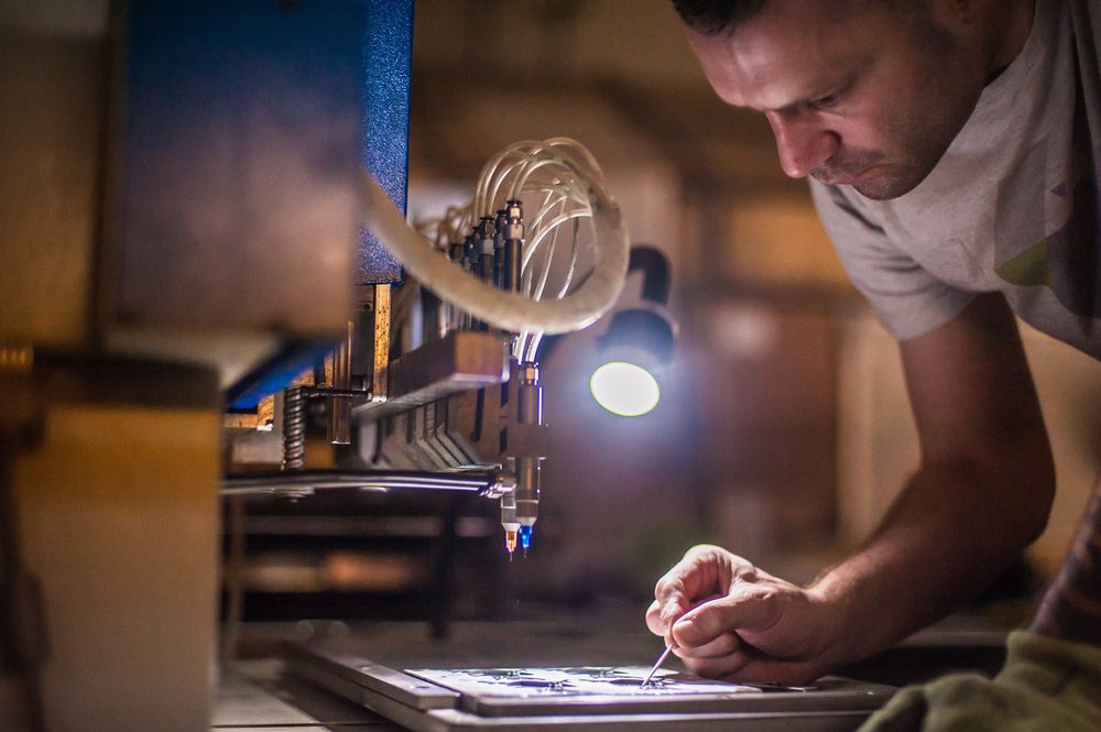 zalety maszyny cnc