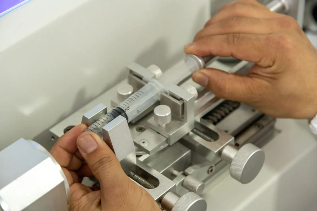 usinage de composants de dispositifs médicaux